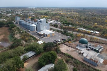 Stallkamp Edelstahlfermenter Südamerika