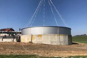  Aufstockung auf Betonsilo