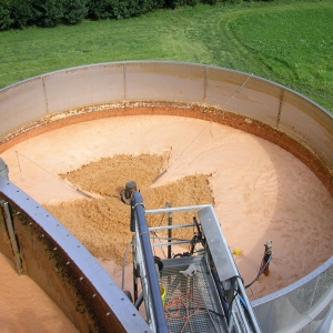 Stallkamp wastewater tank